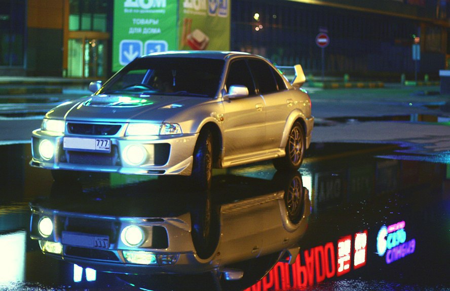 Mitsubishi Lancer Evolution V - 5