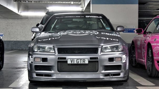 Nissan Skyline R34 GT-R