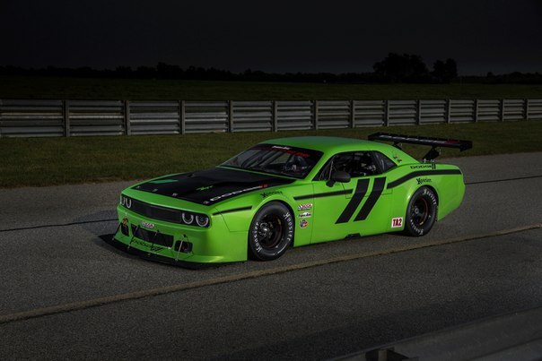 Dodge Challenger SRT Trans Am. - 2