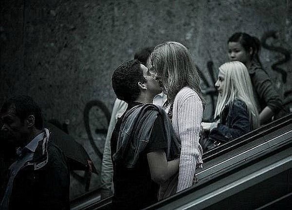 Береги ту, которую любишь, чтобы потом не пришлось жить с той, которая досталась.