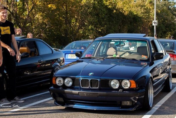 E34