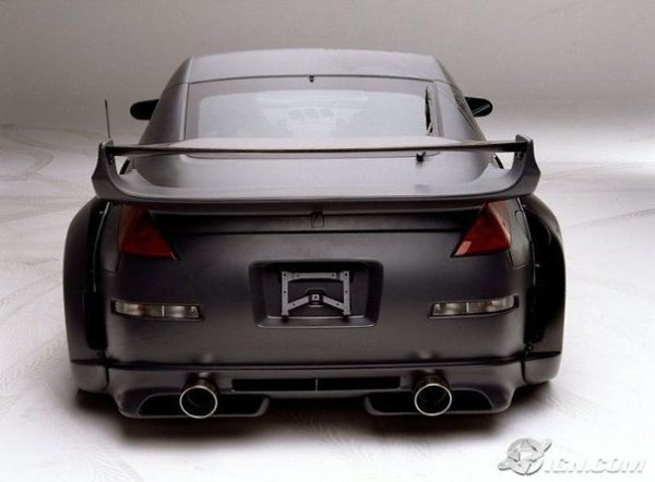  :  ... Nissan 350z - 2