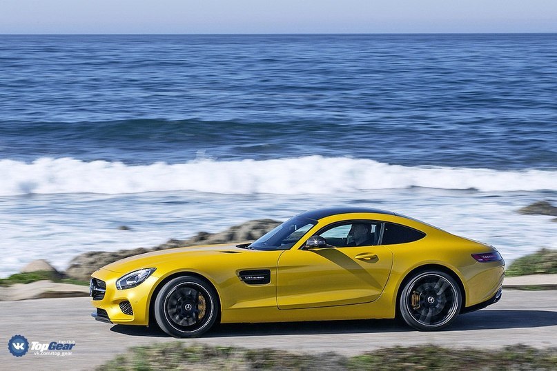 Mercedes-Benz AMG GT S.4.0 V8 TurboCharged: 510 ..  : 650 : ... - 4