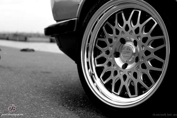 BMW 5 Series (E28). - 4