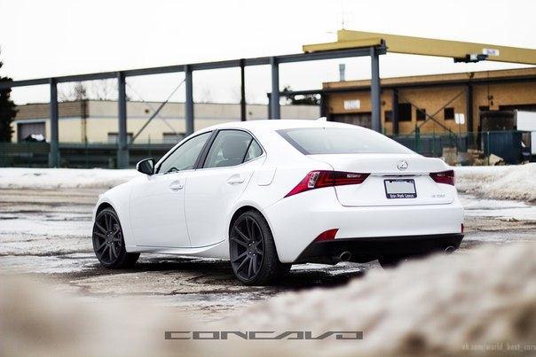 Lexus IS 250. - 8