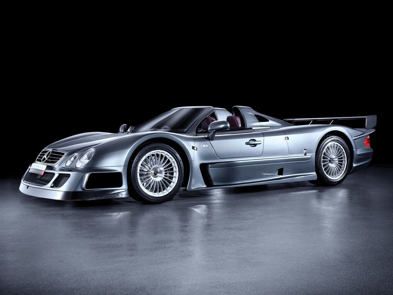 Mercedes-Benz CLK GTR AMG Road Version 1997.#@yakor.blog - 5