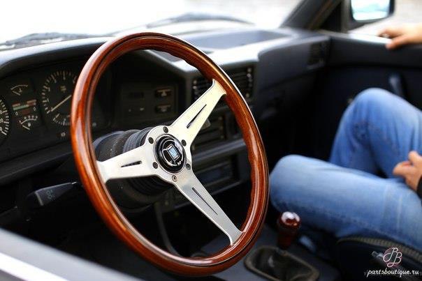 BMW 5 Series (E28). - 6
