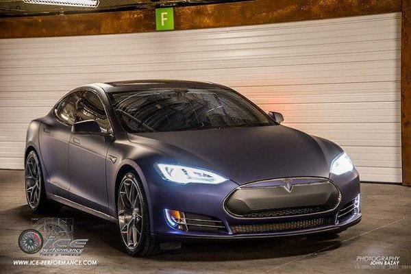 Tesla Model S.: 85  Li-ion: 362 .. : 440 : ... - 4