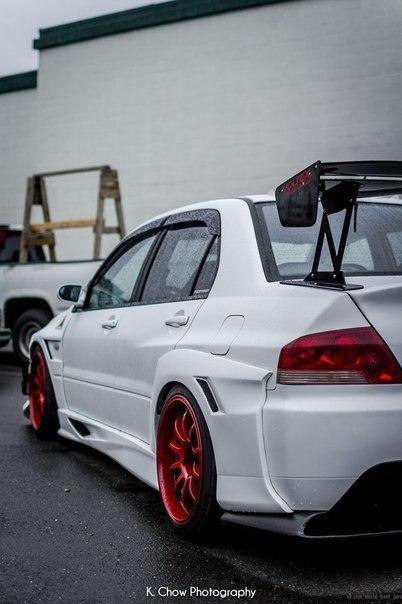 Mitsubishi Lancer Evolution VIII - 4