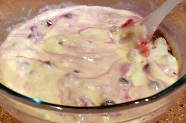Пирог с творожной начинкой.ИнгредиентыЯйца куриные (для теста + для начинки) - 3 шт. +1 шт. Сахар ... - 5