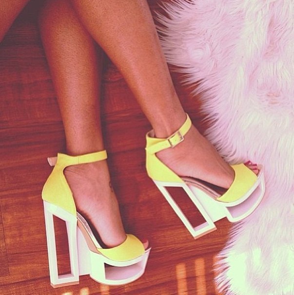   | Online  | , ,  - 8  2014  08:31 - 3