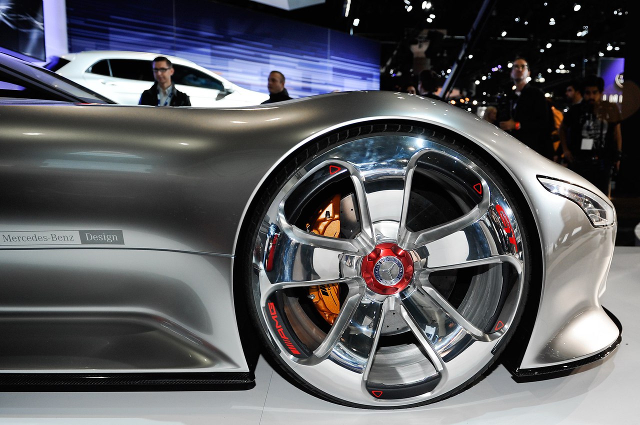 Mercedes AMG Vision Gran Turismo Concept