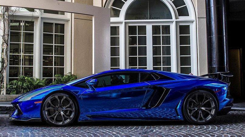 Lamborghini Aventador