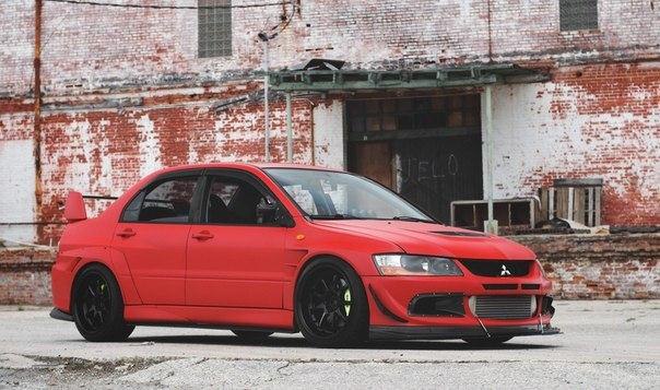 Mitsubishi Lancer Evolution VIII - 3