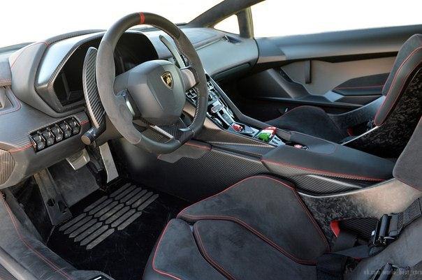 Lamborghini Veneno - 8