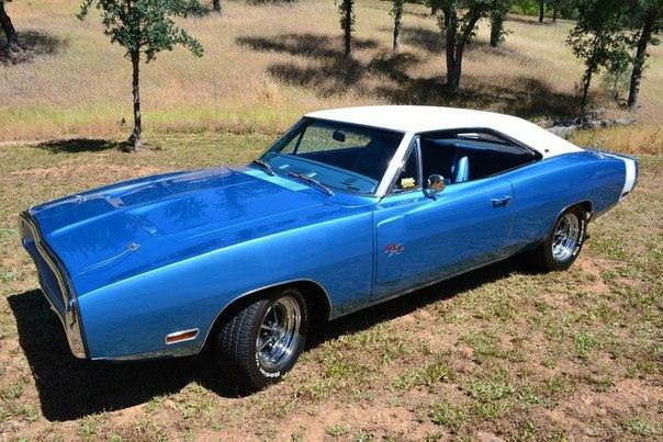 1970 Dodge Charger R/T - 3