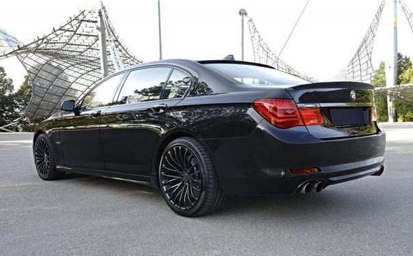 #BMW 7-Series L 720 HP - 3