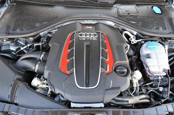 Audi RS7. 4.0L V8 T : 560 ..  : 700  :   : ... - 5