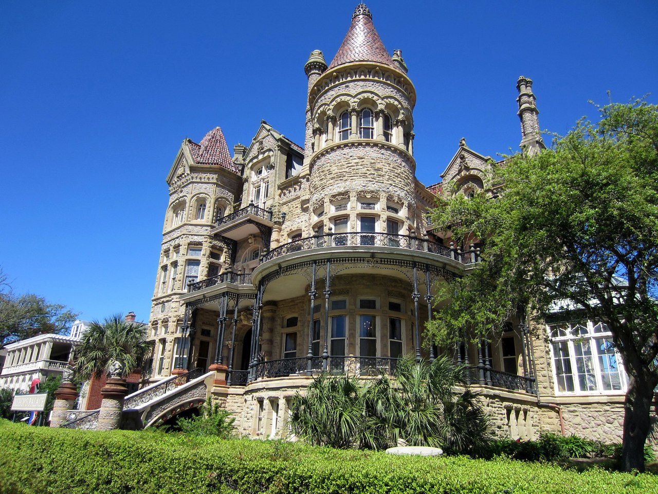  Bishop s Palace Galveston