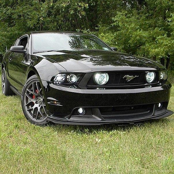 Ford Mustang - 6