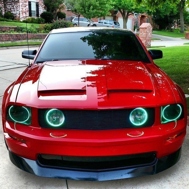 Ford Mustang - 2