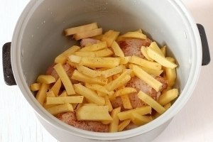 Картофель с курицей в мультиварке.Что приготовить к ужину, особенно среди рабочей недели? ... - 6