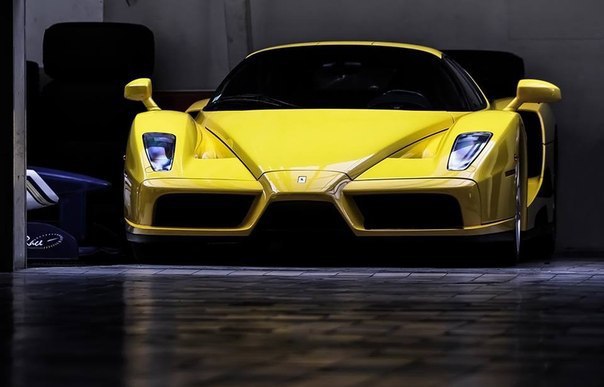 Ferrari Enzo