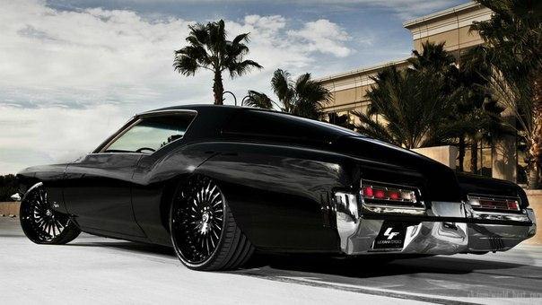 1972 Buick Riviera