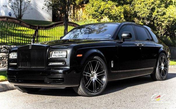 Rolls-Royce Phantom Series II.6.7L V12: 453 .. : 720 : ... - 2
