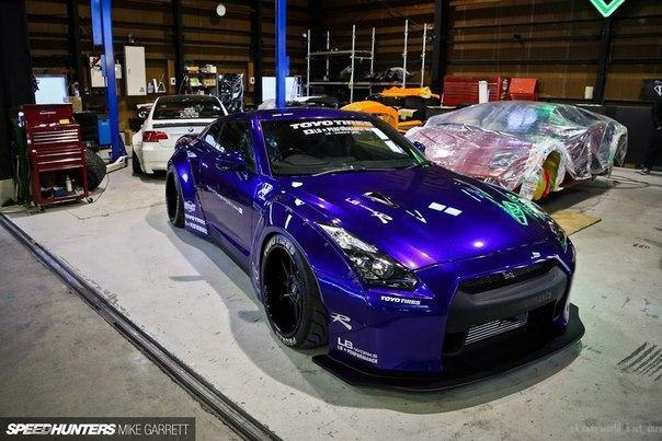 Nissan GT-R