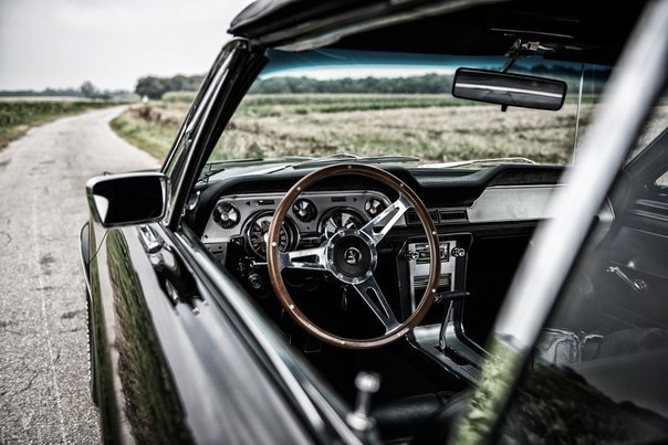 Ford Mustang GT Convertible, 1967. - 4