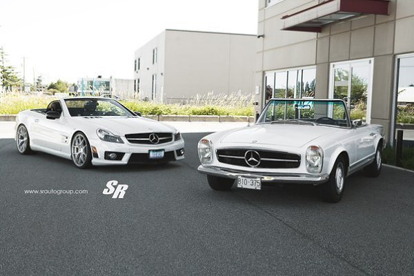 1963 Mercedes-Benz 230 SL (W113) & 2008 Mercedes-Benz SL 63 AMG (R230)