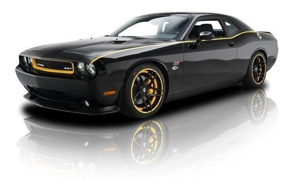 Dodge Challenger SRT8