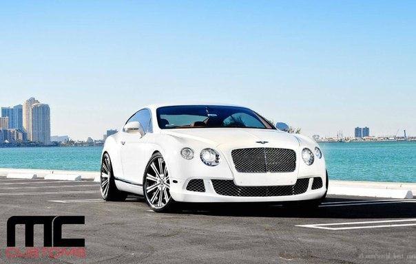 Bentley Continental GT. - 2