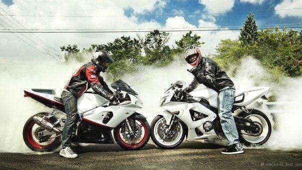 Suzuki GSX-R750 vs. Honda CBR 929 RR