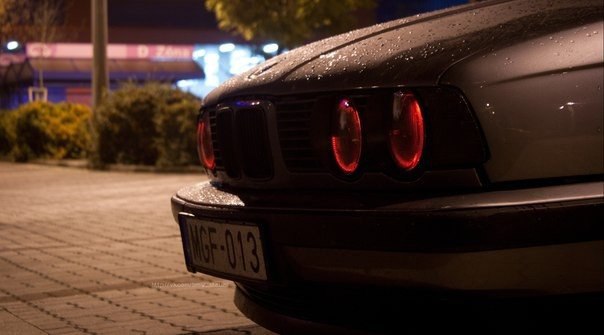 BMW e34   ))