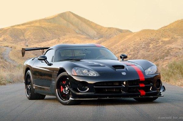 Dodge Viper SRT10 ACR. 8.4L V10 Atmo Мощность: 610 л.с. Крутящий момент: 760 Нм Привод: Задний ...