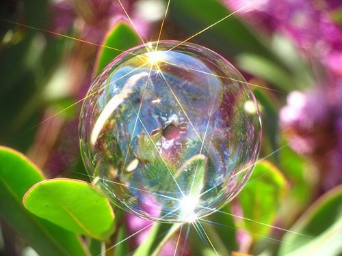 Мыльные пузыри — это состав из мыла, улыбок, радости, детского смеха и чувства, что ты счастлив. - 2