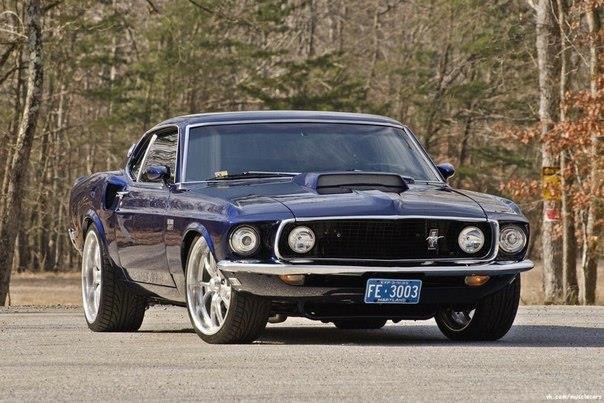 1969 Ford Mustang Restomod