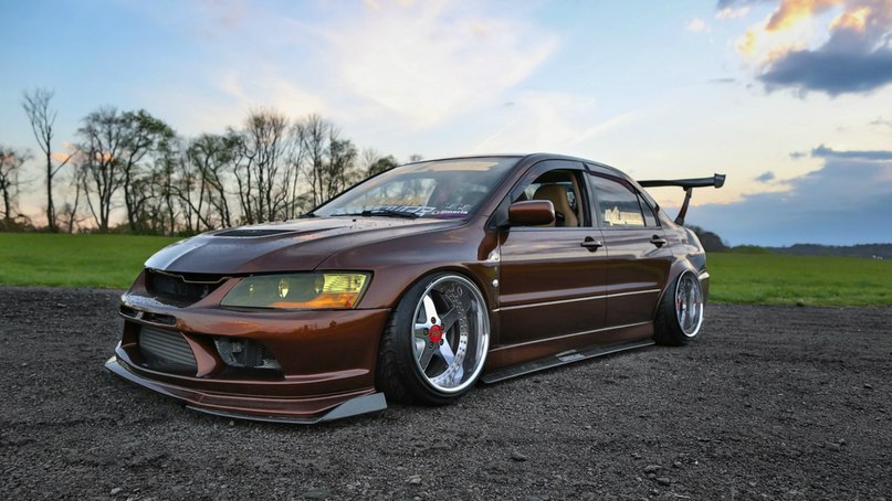 Mitsubishi Lancer Evolution IX