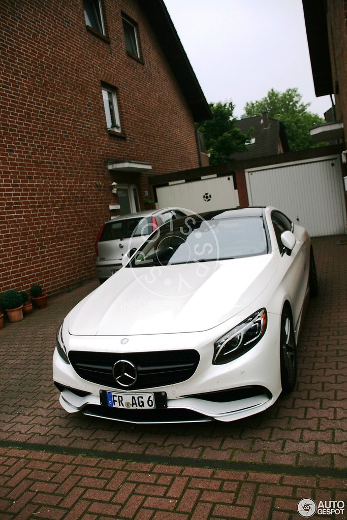 Mercedes-Benz S 63 AMG Coup C217 - 6