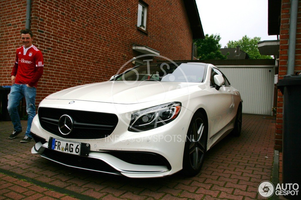 Mercedes-Benz S 63 AMG Coup C217 - 5
