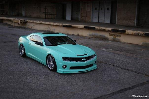 Minty 2010 Chevrolet Camaro SS. - 7