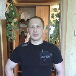 Aleksey,  , 44 