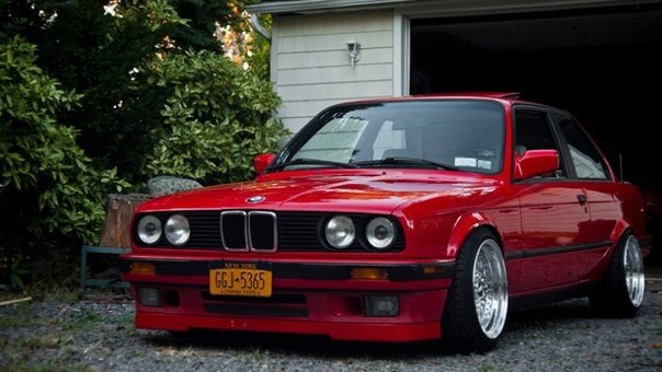 BMW E30