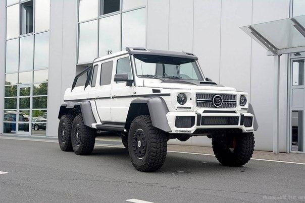 Brabus Mercedes-Benz G 63 AMG B63S 700 66 (W463).