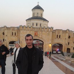 Irakli, �������, 44 ����