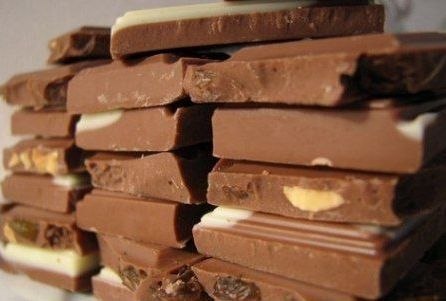 Шоколад «Домашний» без красителей и консервантов.Ингредиенты:какао - 5ст.л. сливочное масло - 50г. ...