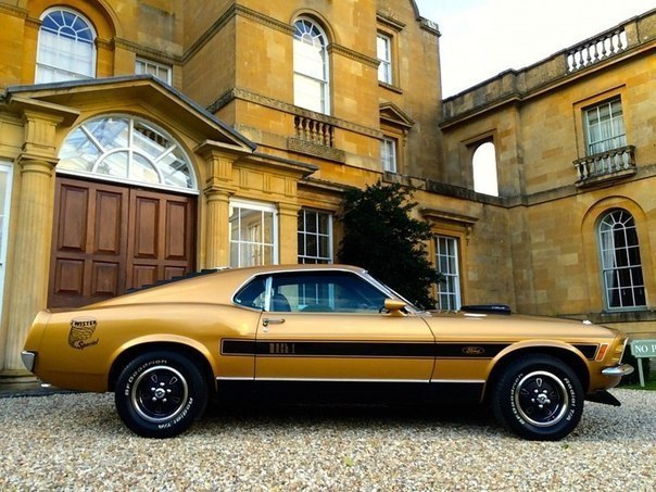 1970 Ford Mustang - 4