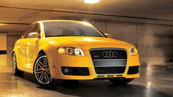 Audi RS4 2007